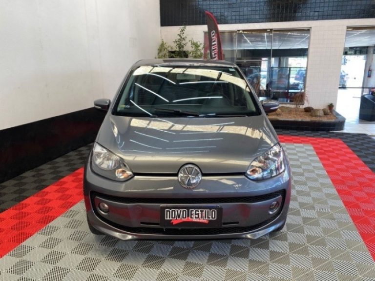 VOLKSWAGEN - UP - 2016/2017 - Cinza - R$ 49.900,00