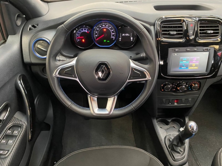 RENAULT - SANDERO - 2021/2022 - Preta - R$ 66.900,00