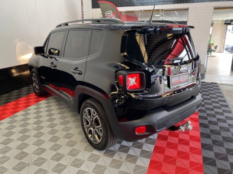 JEEP - RENEGADE - 2016/2016 - Preta - R$ 73.000,00