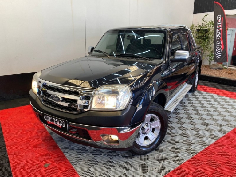 FORD - RANGER - 2010/2011 - Azul - R$ 75.000,00