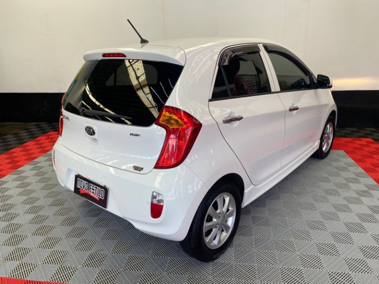 KIA MOTORS - PICANTO - 2012/2013 - Branca - R$ 39.900,00