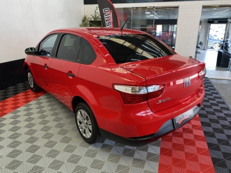 FIAT - SIENA - 2020/2021 - Vermelha - R$ 56.000,00