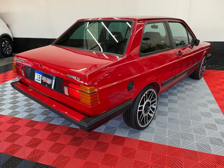 VOLKSWAGEN - VOYAGE - 1986/1986 - Vermelha - R$ 42.000,00