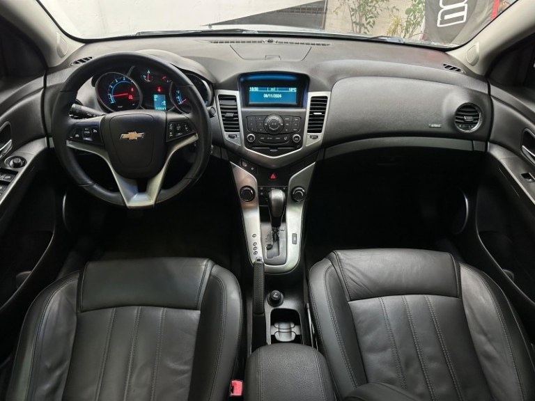 CHEVROLET - CRUZE - 2012/2012 - Prata - R$ 52.000,00