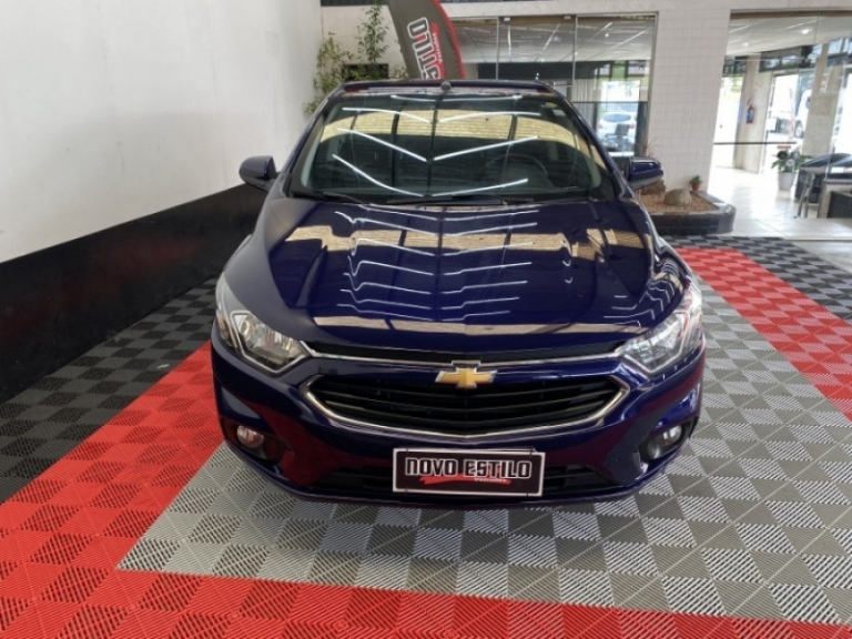 CHEVROLET - ONIX - 2017/2018 - Azul - R$ 67.000,00