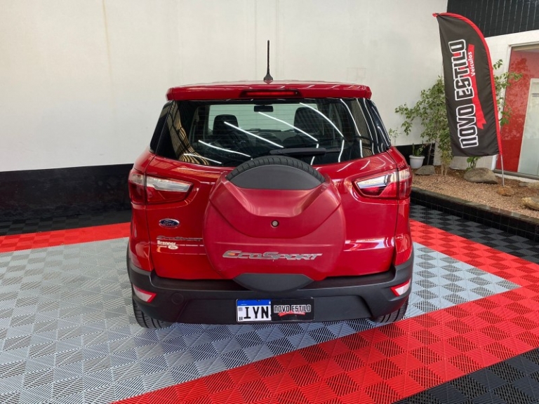 FORD - ECOSPORT - 2018/2019 - Vermelha - R$ 73.000,00