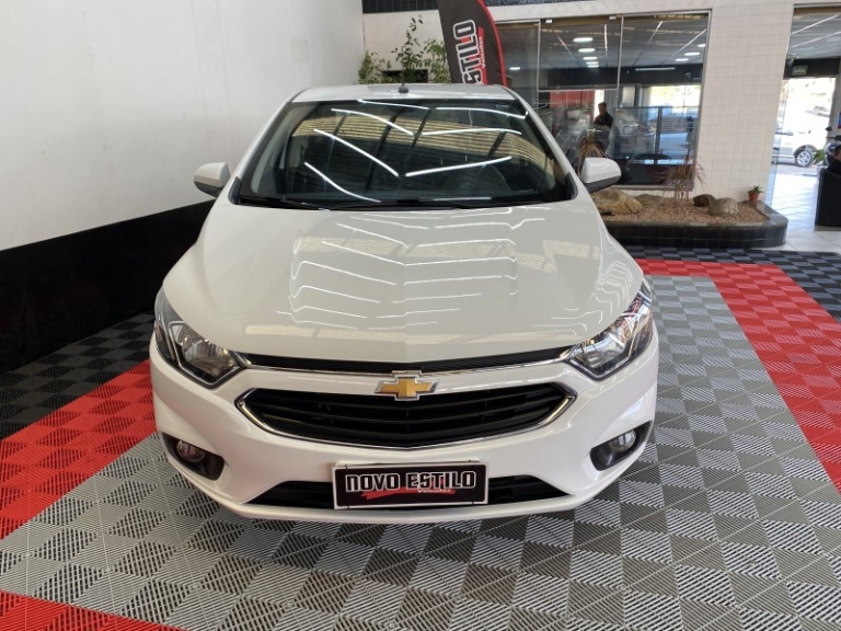 CHEVROLET - PRISMA - 2019/2019 - Branca - R$ 66.000,00