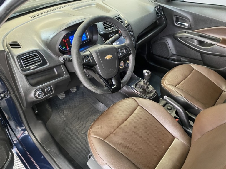 CHEVROLET - COBALT - 2018/2019 - Azul - R$ 62.000,00