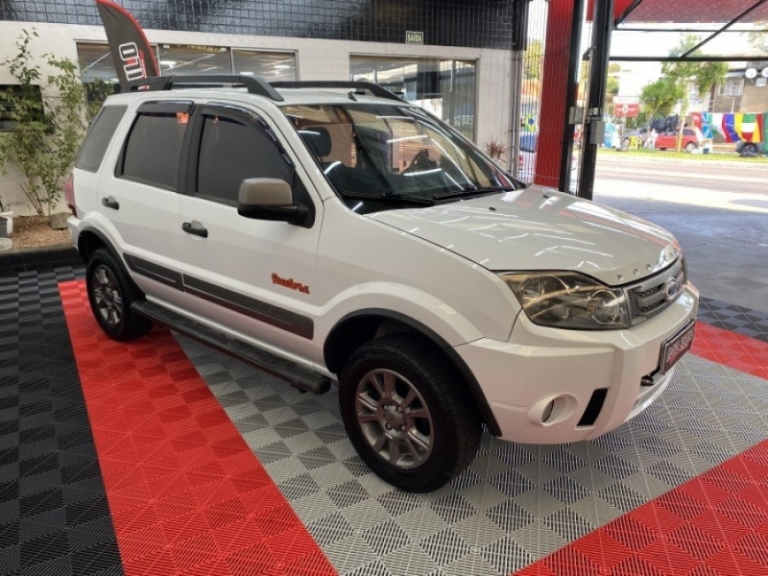 FORD - ECOSPORT - 2012/2012 - Branca - R$ 44.000,00