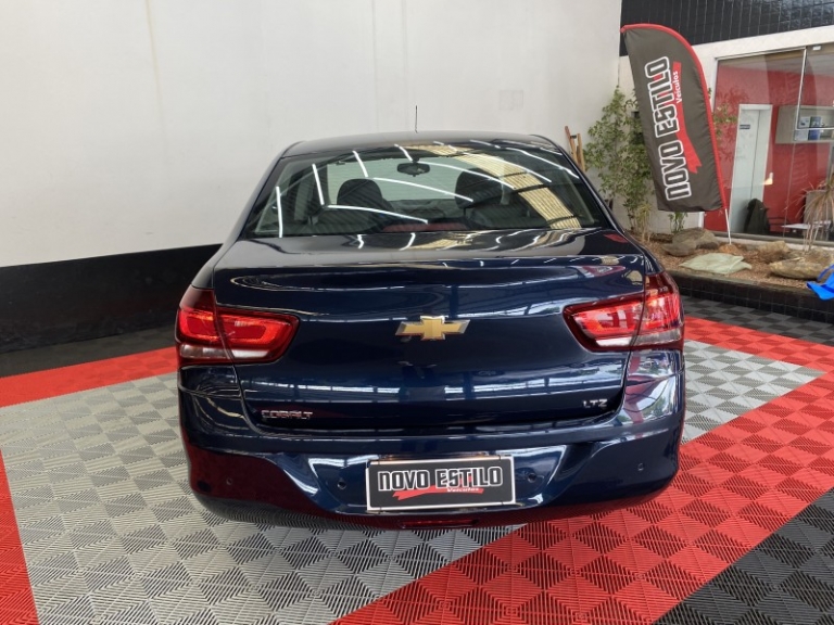 CHEVROLET - COBALT - 2018/2019 - Azul - R$ 62.000,00