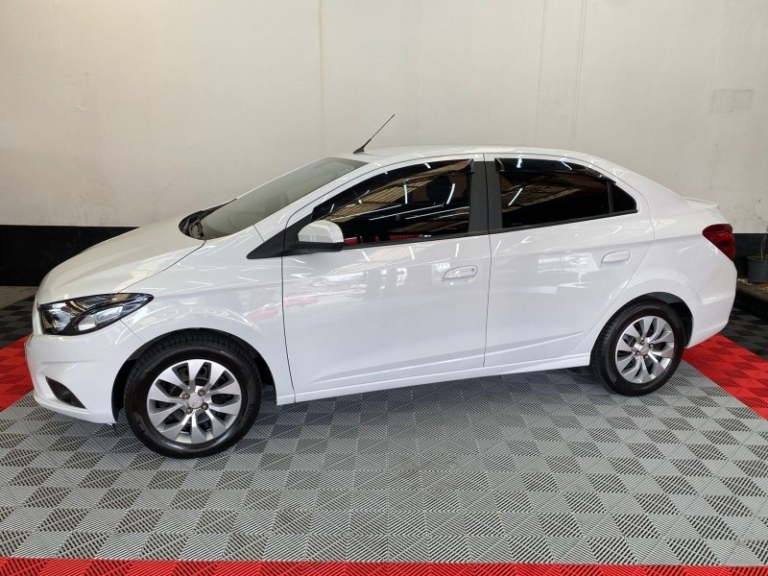 CHEVROLET - PRISMA - 2019/2019 - Branca - R$ 62.000,00