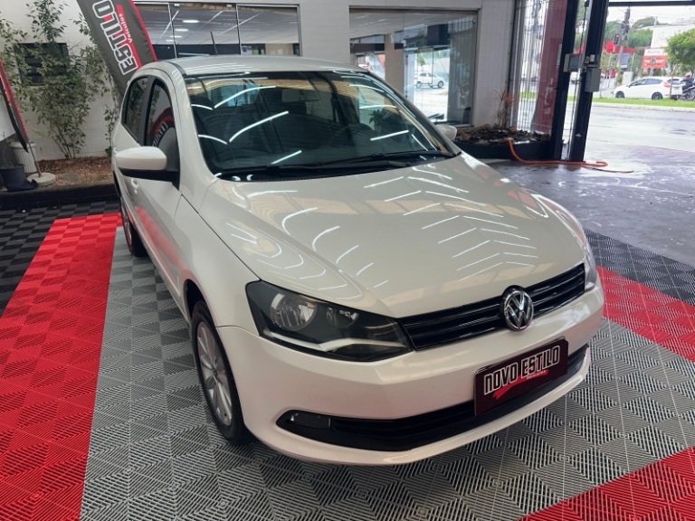 VOLKSWAGEN - GOL - 2014/2014 - Branca - R$ 43.900,00