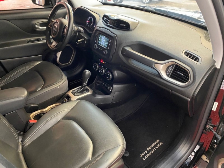 JEEP - RENEGADE - 2016/2016 - Preta - R$ 73.000,00