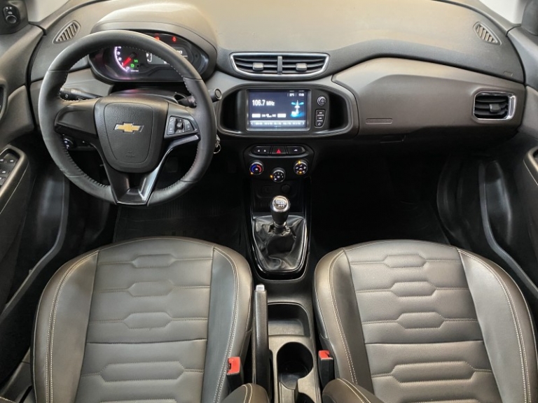 CHEVROLET - PRISMA - 2019/2019 - Branca - R$ 66.000,00