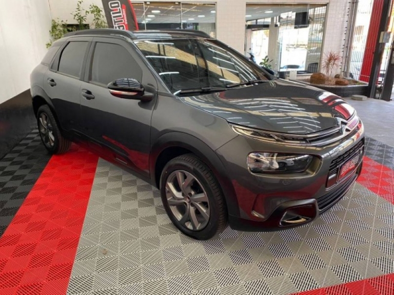 CITROËN - C4 CACTUS - 2021/2022 - Cinza - R$ 82.900,00