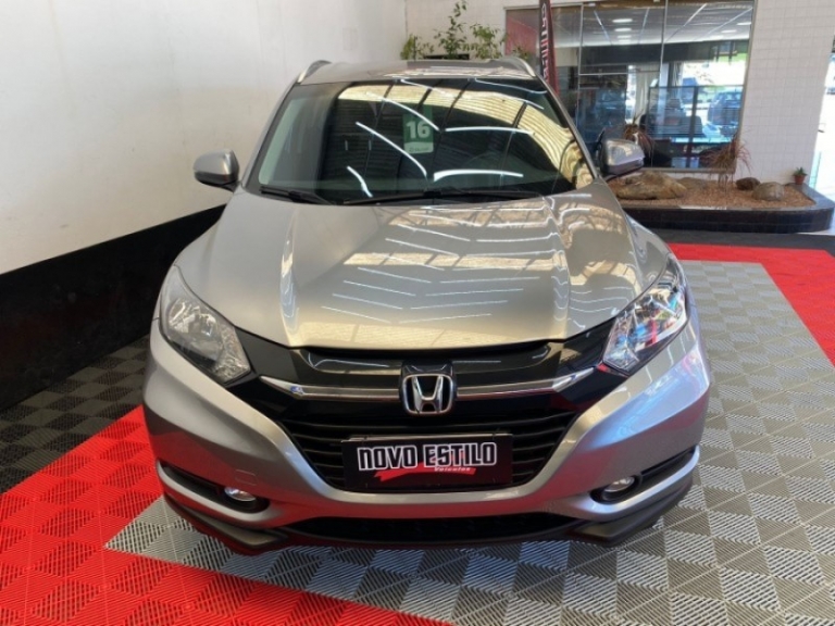 HONDA - HR-V - 2015/2016 - Cinza - R$ 86.000,00