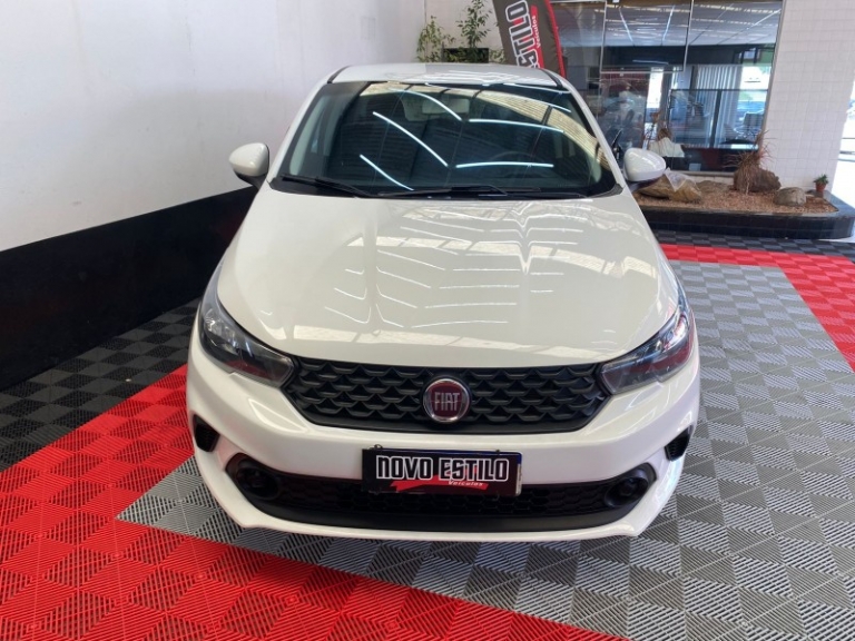 FIAT - ARGO - 2018/2019 - Branca - R$ 54.000,00