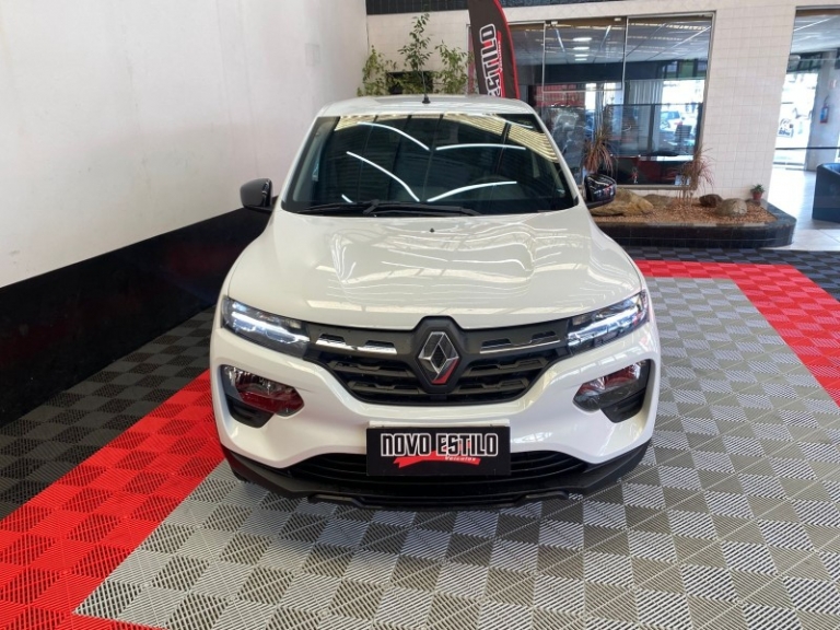 RENAULT - KWID - 2023/2024 - Branca - R$ 63.000,00