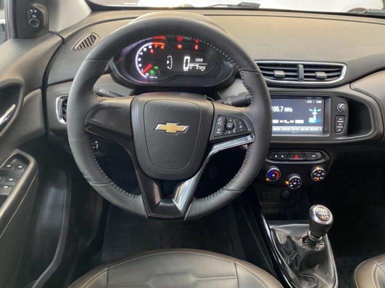 CHEVROLET - PRISMA - 2019/2019 - Branca - R$ 66.000,00