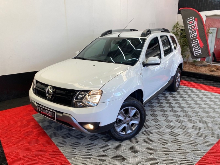 RENAULT - DUSTER - 2018/2018 - Branca - R$ 72.000,00