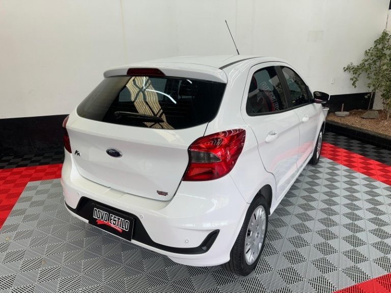 FORD - KA - 2020/2020 - Branca - R$ 66.000,00