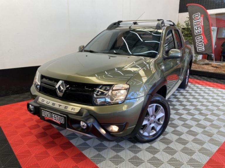 RENAULT - DUSTER OROCH - 2016/2017 - Verde - R$ 75.000,00