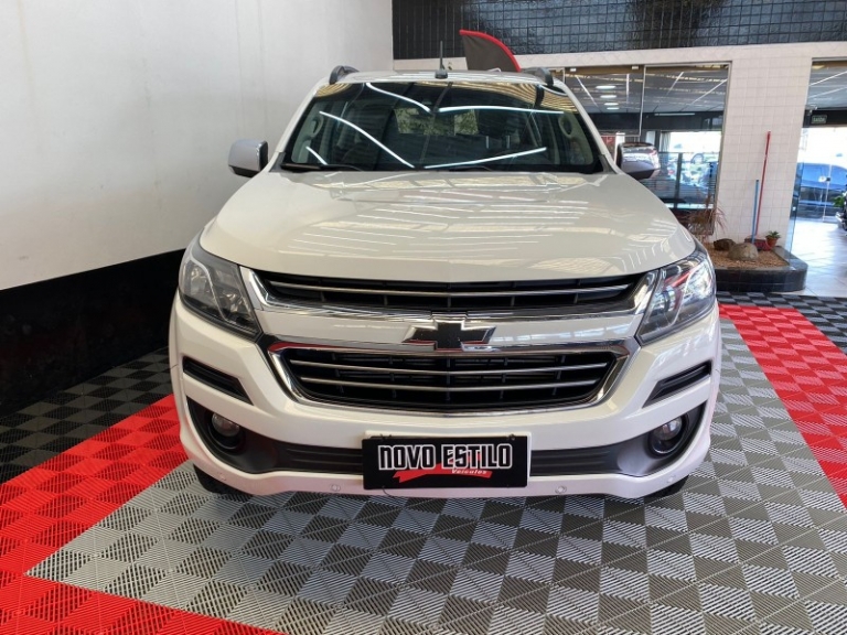 CHEVROLET - TRAILBLAZER - 2017/2018 - Branca - R$ 163.000,00