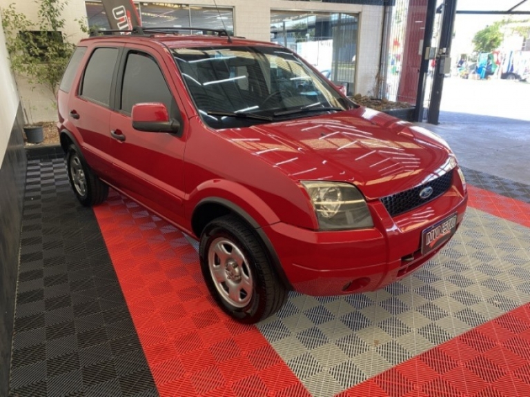 FORD - ECOSPORT - 2006/2006 - Vermelha - R$ 30.000,00